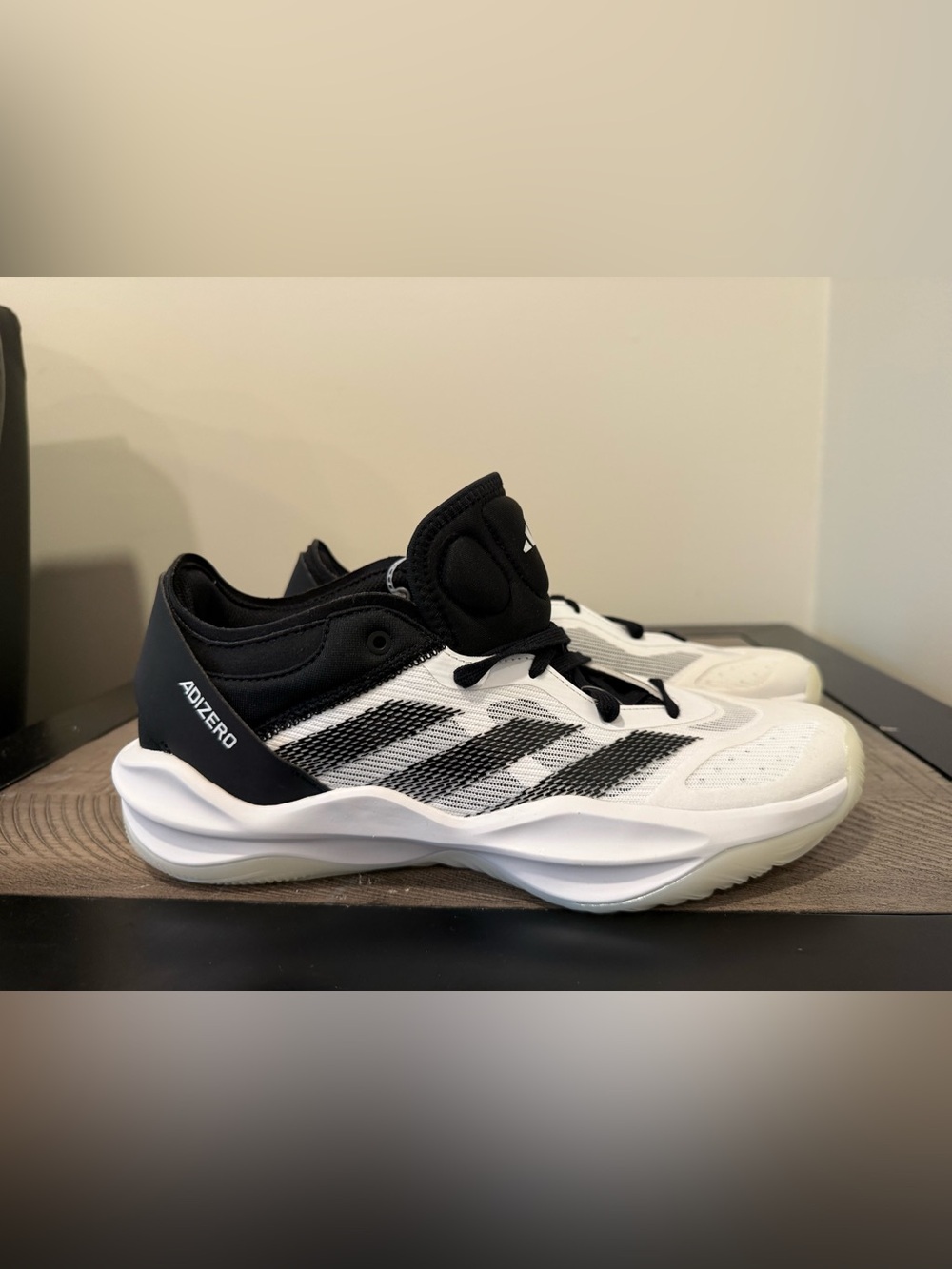 ADIZERO SELECT 2.0 LOW TRAINERS